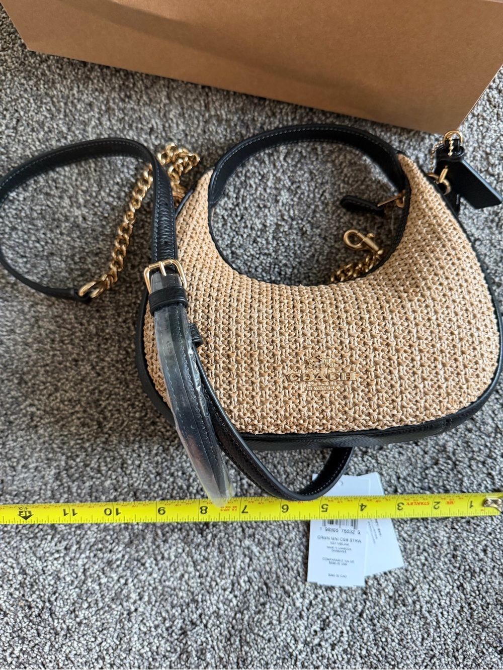 Authentic Brand New Coach Carmen Mini Crossbody Bag (Box & Dust Bag Inculed) - Picture 7 of 10